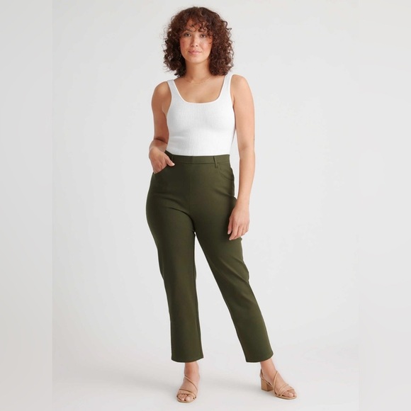 NWT Quince Ultra-Stretch Ponte Straight Leg Pant Olive - Picture 3 of 10